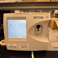 Nova Biomedical Bioprofile pHOx Analyzer image 0